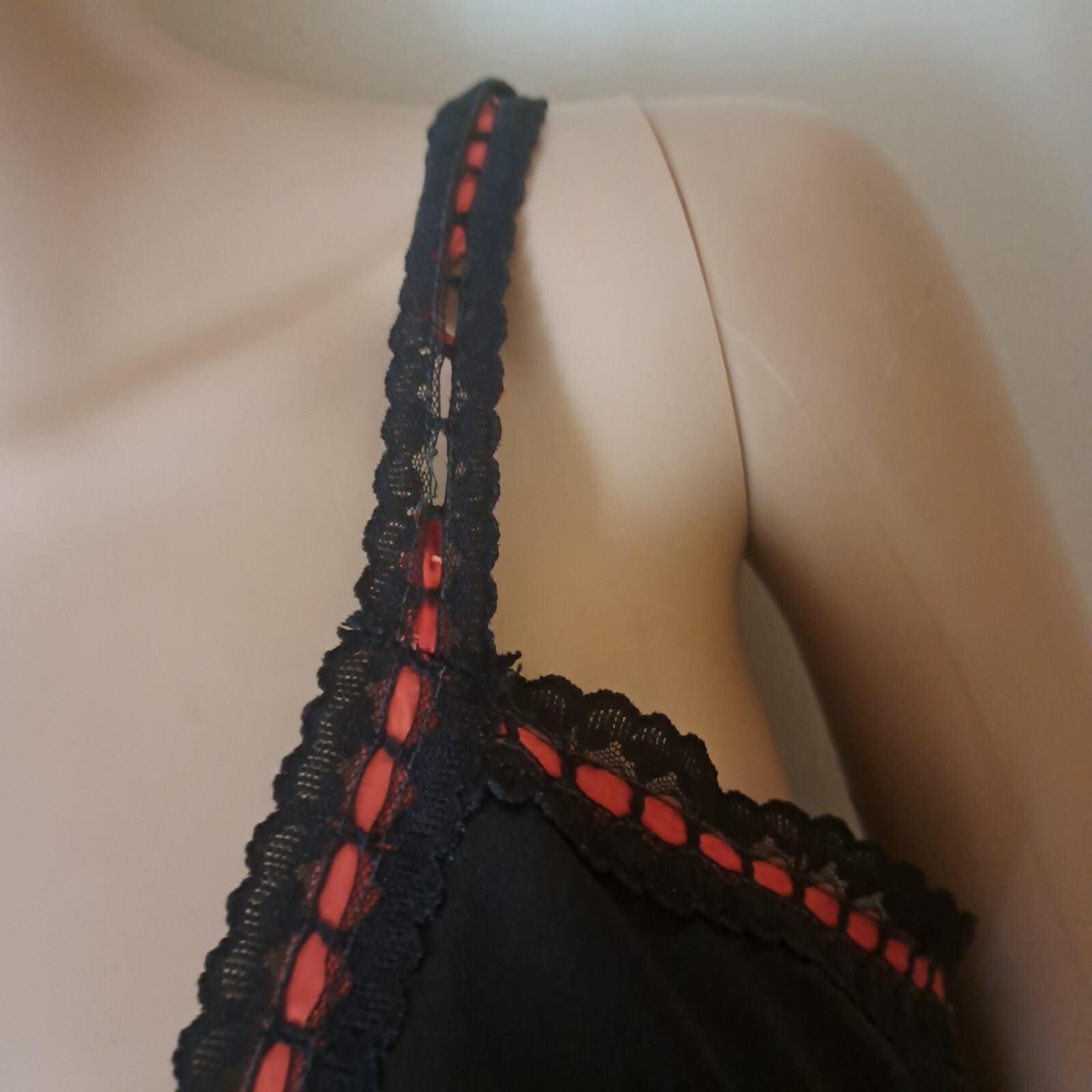 Vtg. 1960’s Dupont Nylon Black /Lace Red Rosette Teddy Sm
