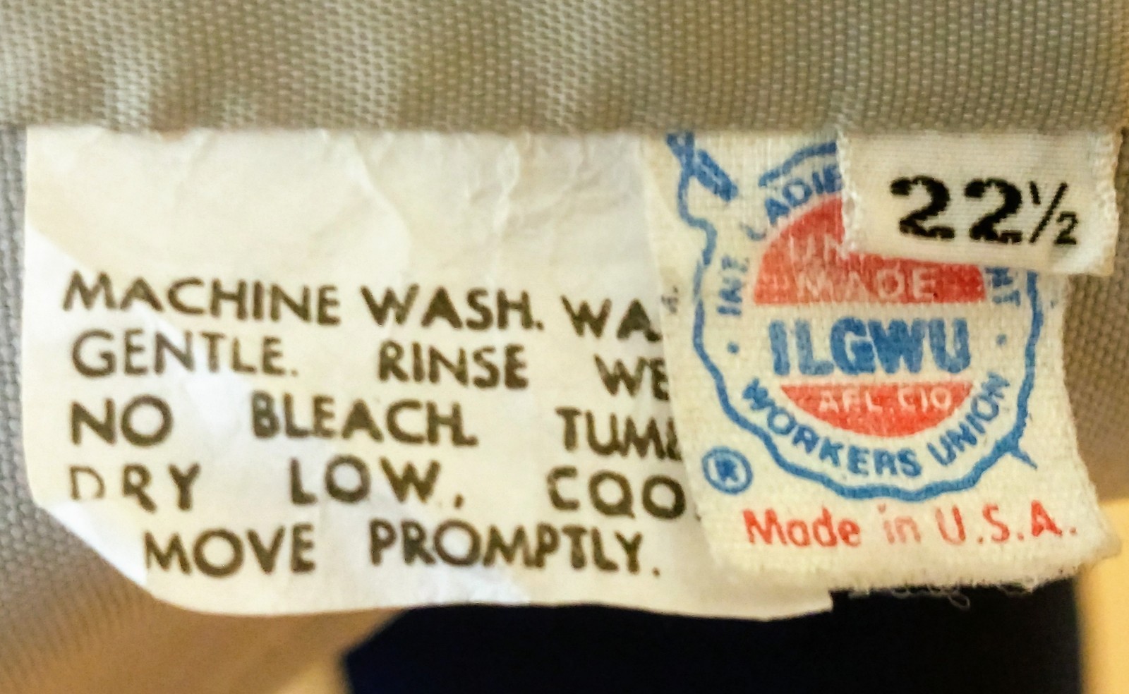 International Ladies Garment Workers Union ILGWU Ladies Blue Coat sz 22 1/2
