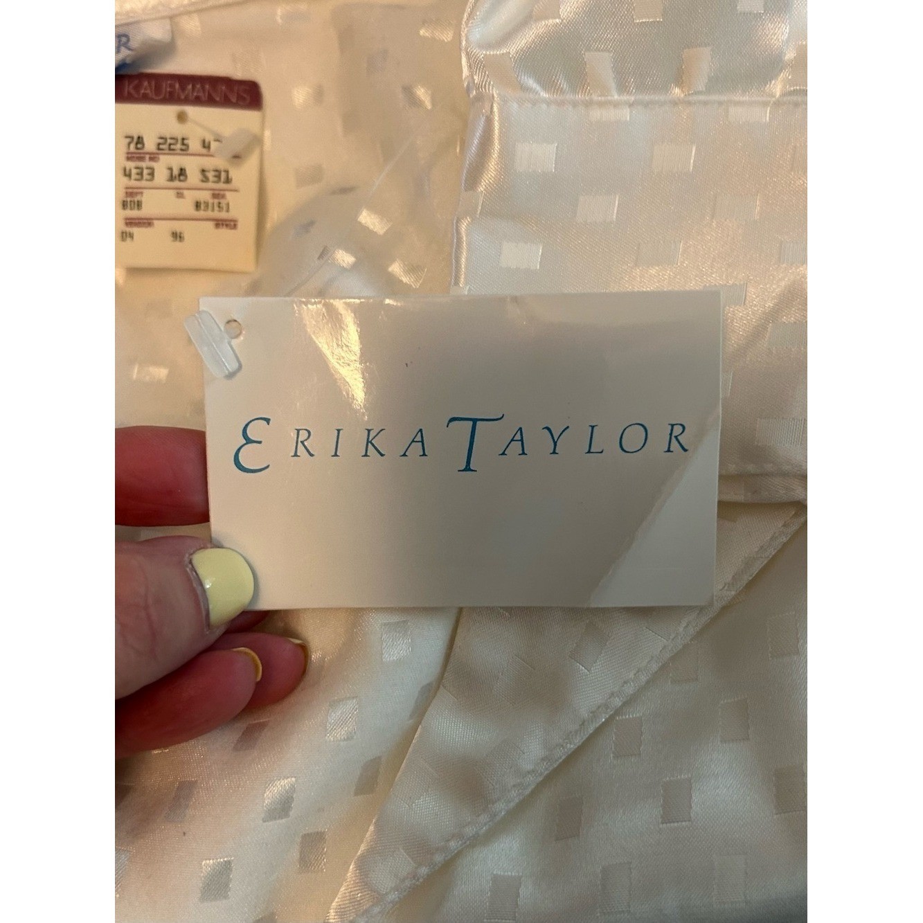 VINTAGE Erika Taylor Satin Button Down Sleep Shirt SZ Large in White Bridal NEW