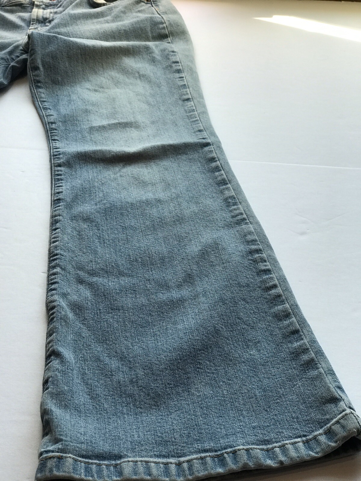Vintage 2003 Tommy Hilfiger stretch flare jeans size 9 (32 x 31) style 08153339