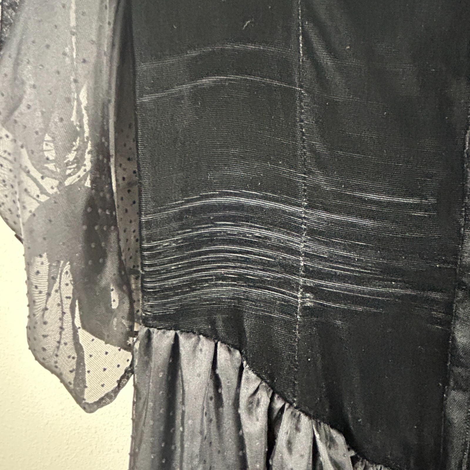 Vintage Gunne Sax Jessica McClintock Dress Size 11 Black Velvet Lace Gothic Gown