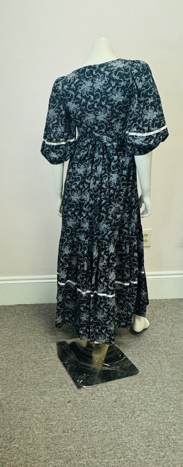 Vintage 70’s paper moon Gunne dress goth black floral prairie maxi 7 fits 9