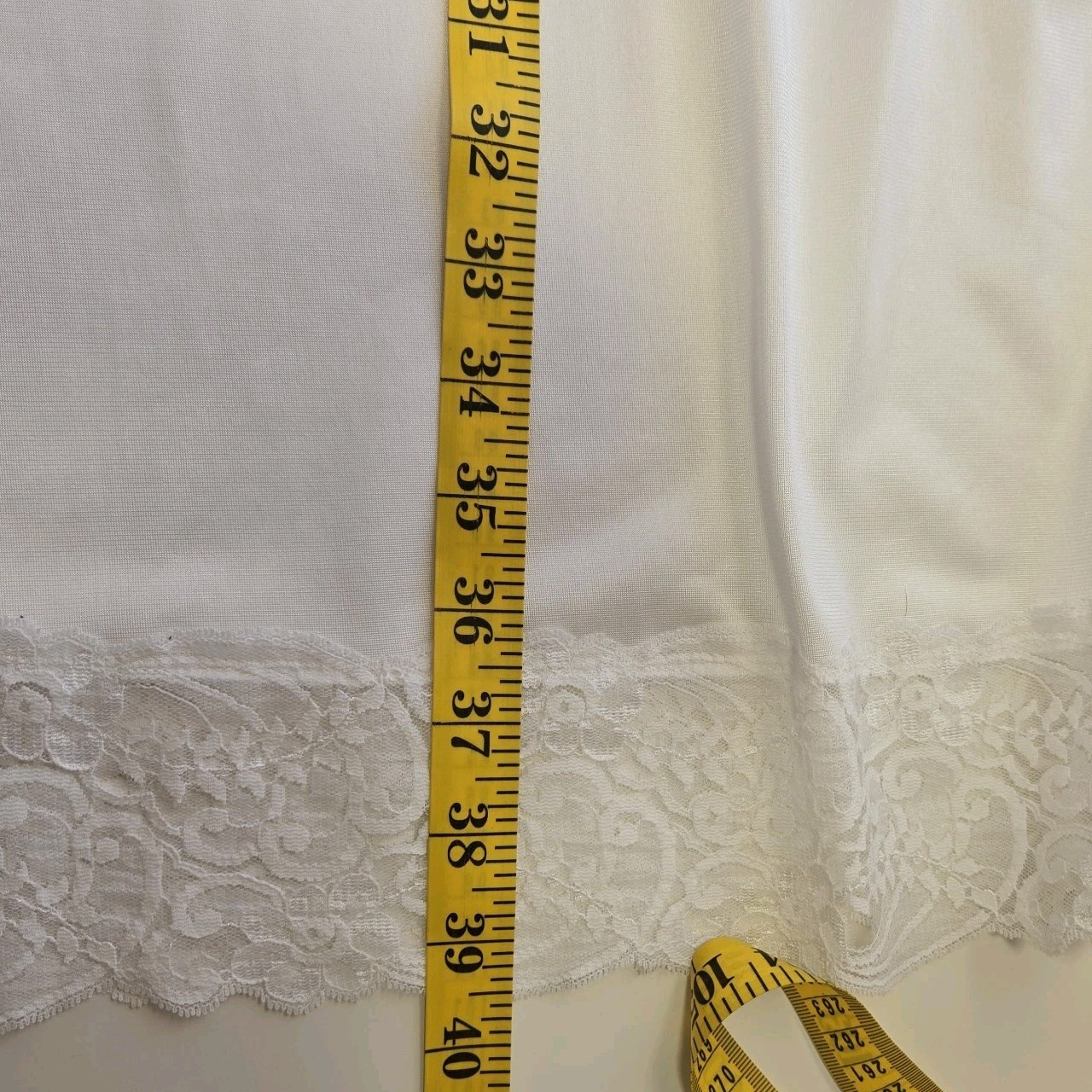 Vintage Applause JCPENNEY Full Slip Size 36 White Nylon Lace Lingerie