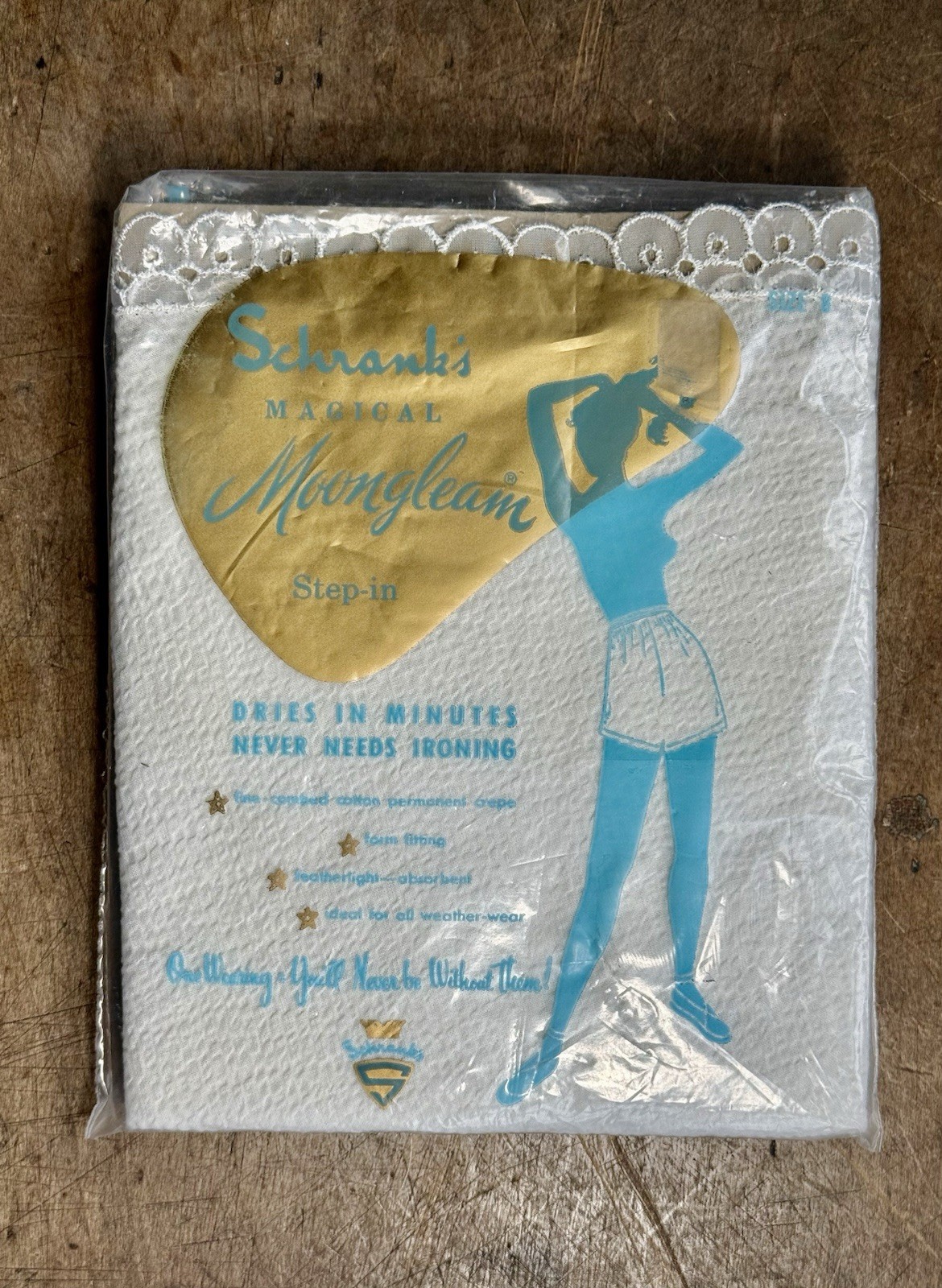 SHRANK’S MAGICAL MOONGLEAM STEP IN FINE COMB COTTON FORMED FITTING VTG BLOOMERS