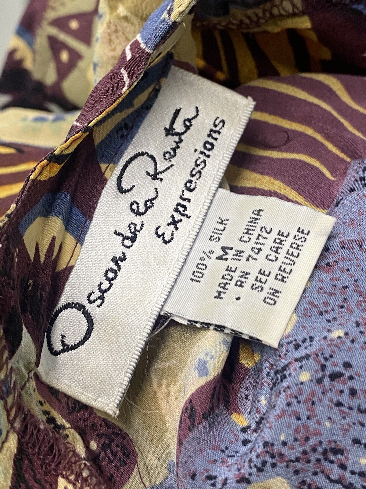 Vintage Oscar De La Renta Expressions Abstract Print Silk Top Med