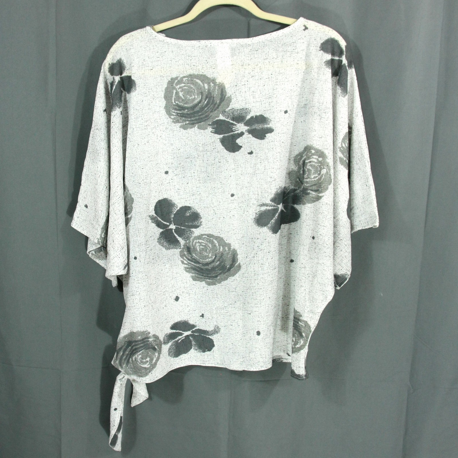 Vintage Unworn w Tags Maggie Sweet Floral Batwing Tie Tunic Blouse Top M 1980s