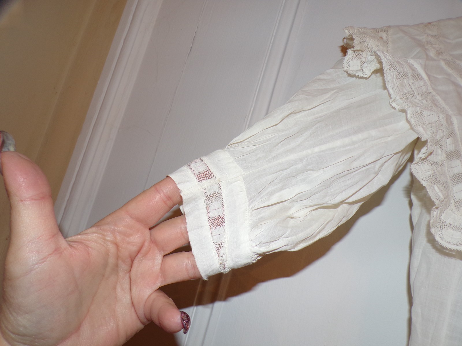 VTG White Shear Dress with Fancy Collar