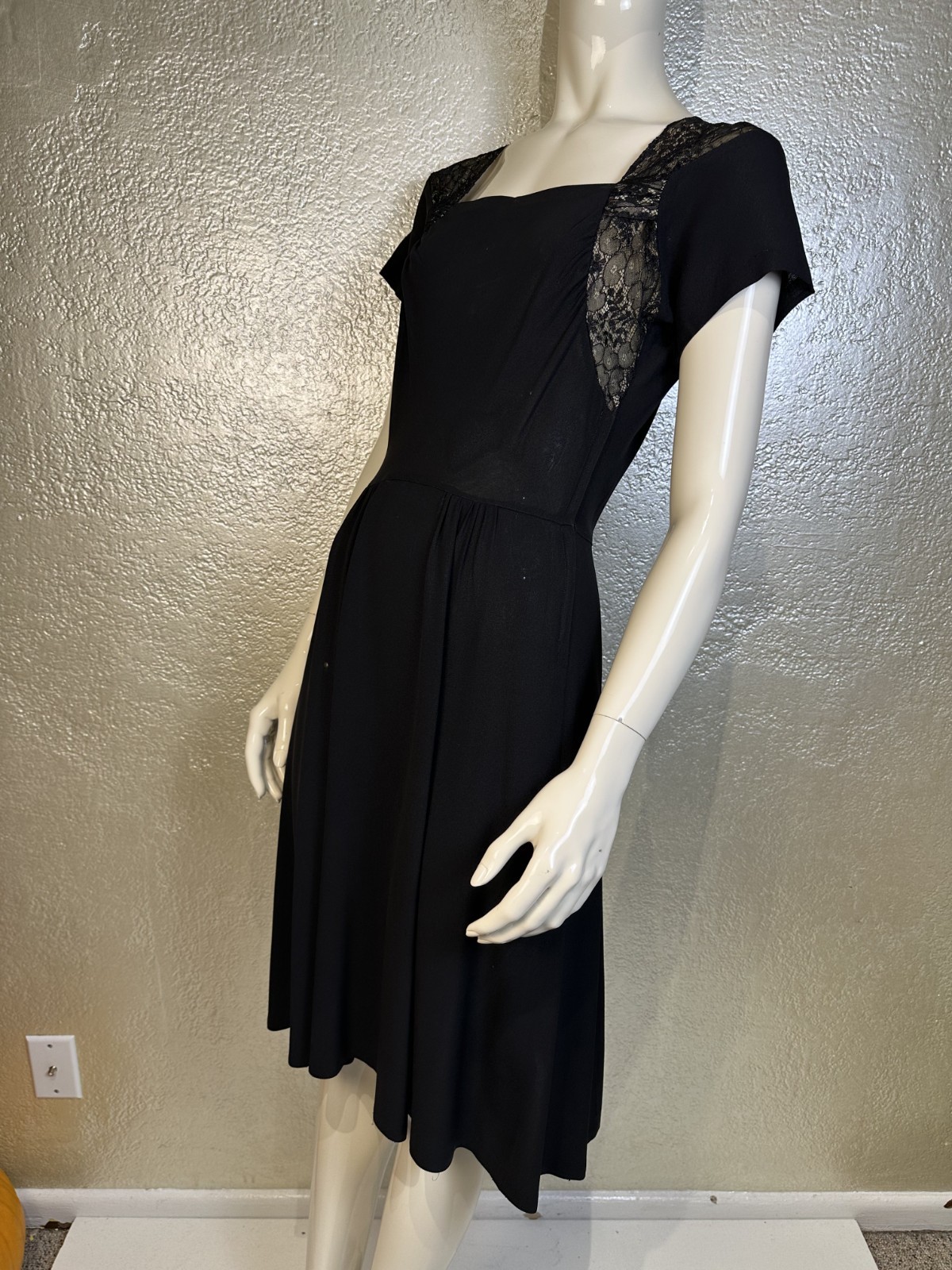 Vintage 1940s Ladies Handmade Black Rayon Dress w/ Silk Lace Shoulder Yoke XS