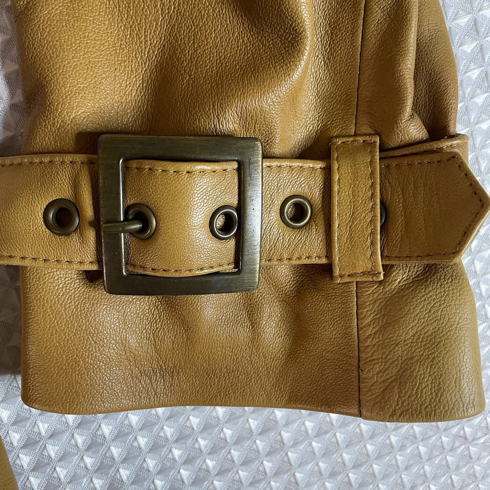 Vintage Joaquim Ruiz Barcelona Lambskin Leather Carmel Trench Coat Size EU 48