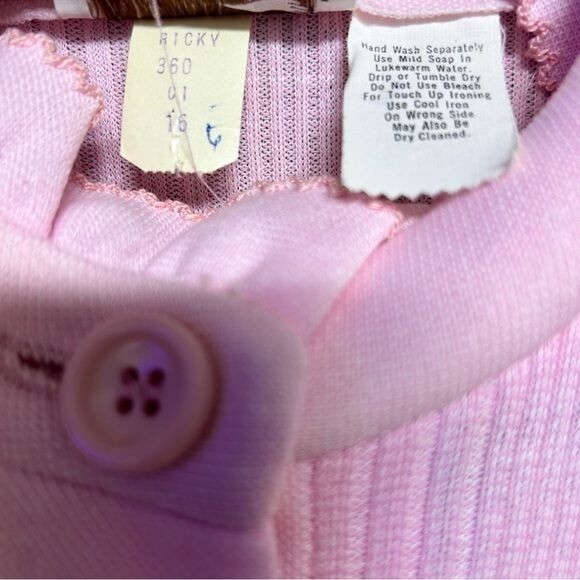 Leslie Fay Vintage Deadstock 70s Dress size 12/16 in light pink ribbed Polyester