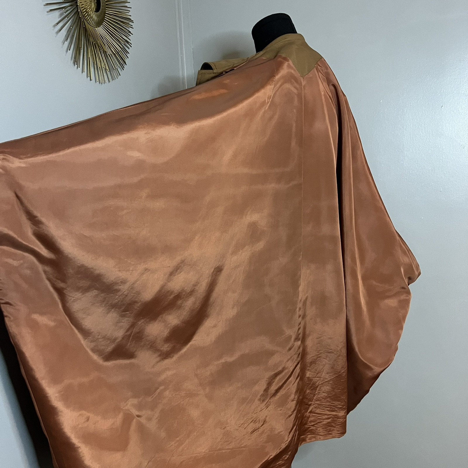 Vintage 70s ILGWU Devien Cape Coat Brown Button Front Collared Oversized Poncho