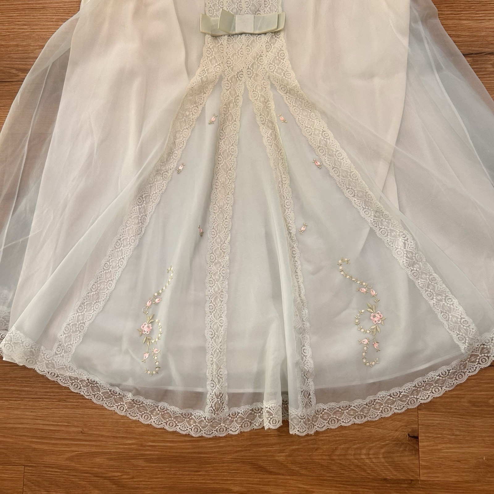 Vintage 60s Powder Blue Babydoll Nightgown Mini Pink Floral Embroidery M/L