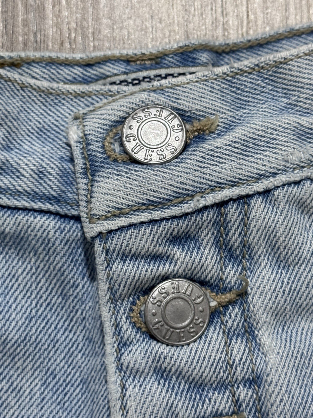 Vintage Guess 10075 – 34 USA Made Denim Jeans Size 29