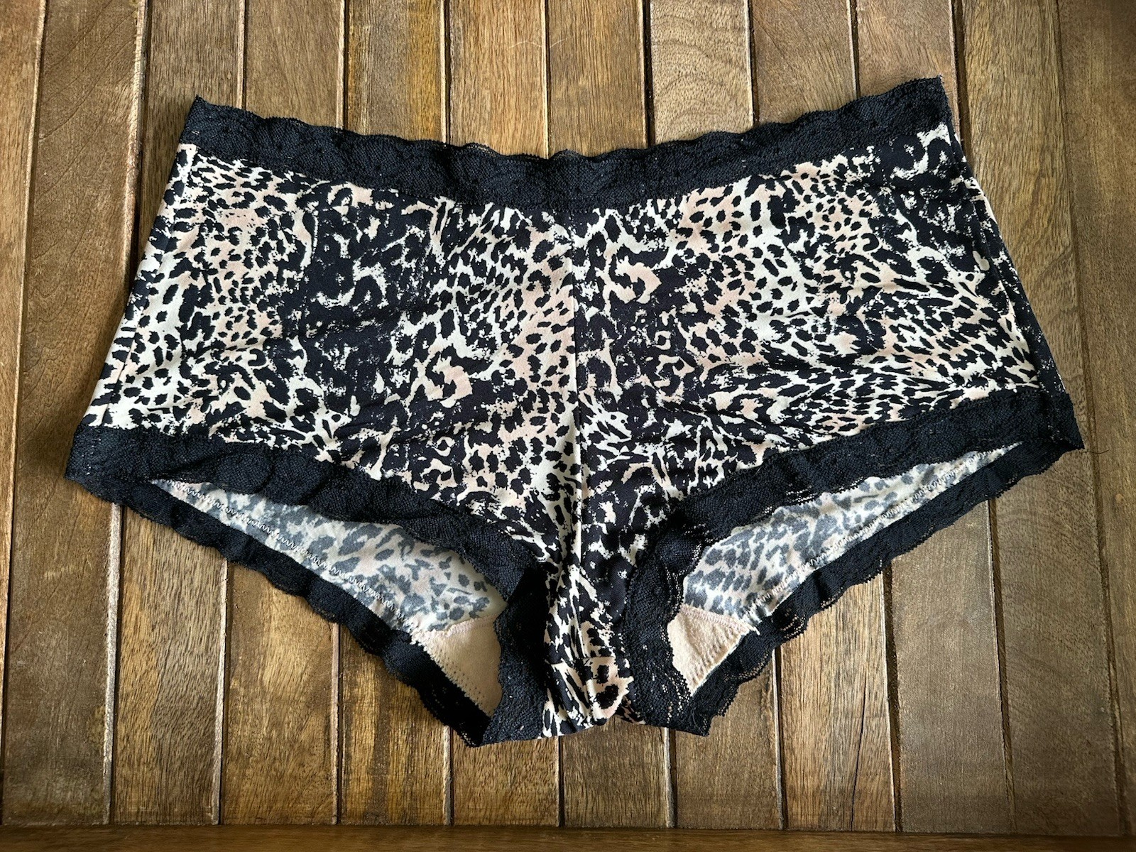 Vtg Maidenform 6/M Hiphugger Boyshort Animal Print Bikini Panties