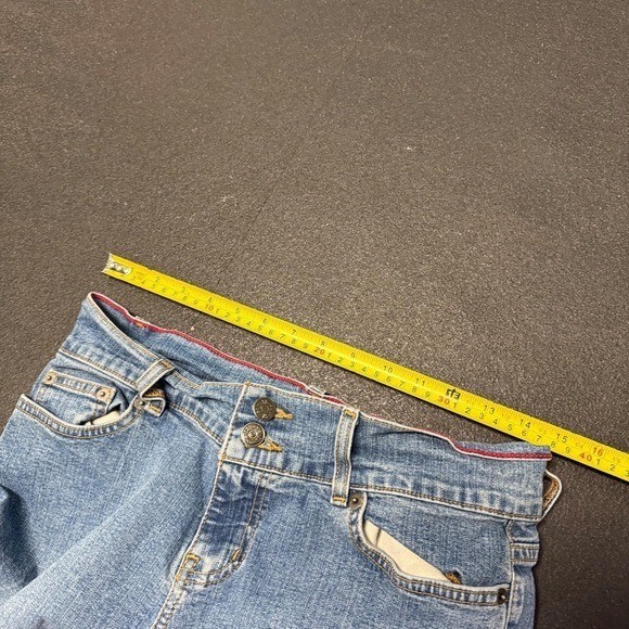 So lightwash vtg y2k bootcut flare low-rise 2000s wmn jeans size 11