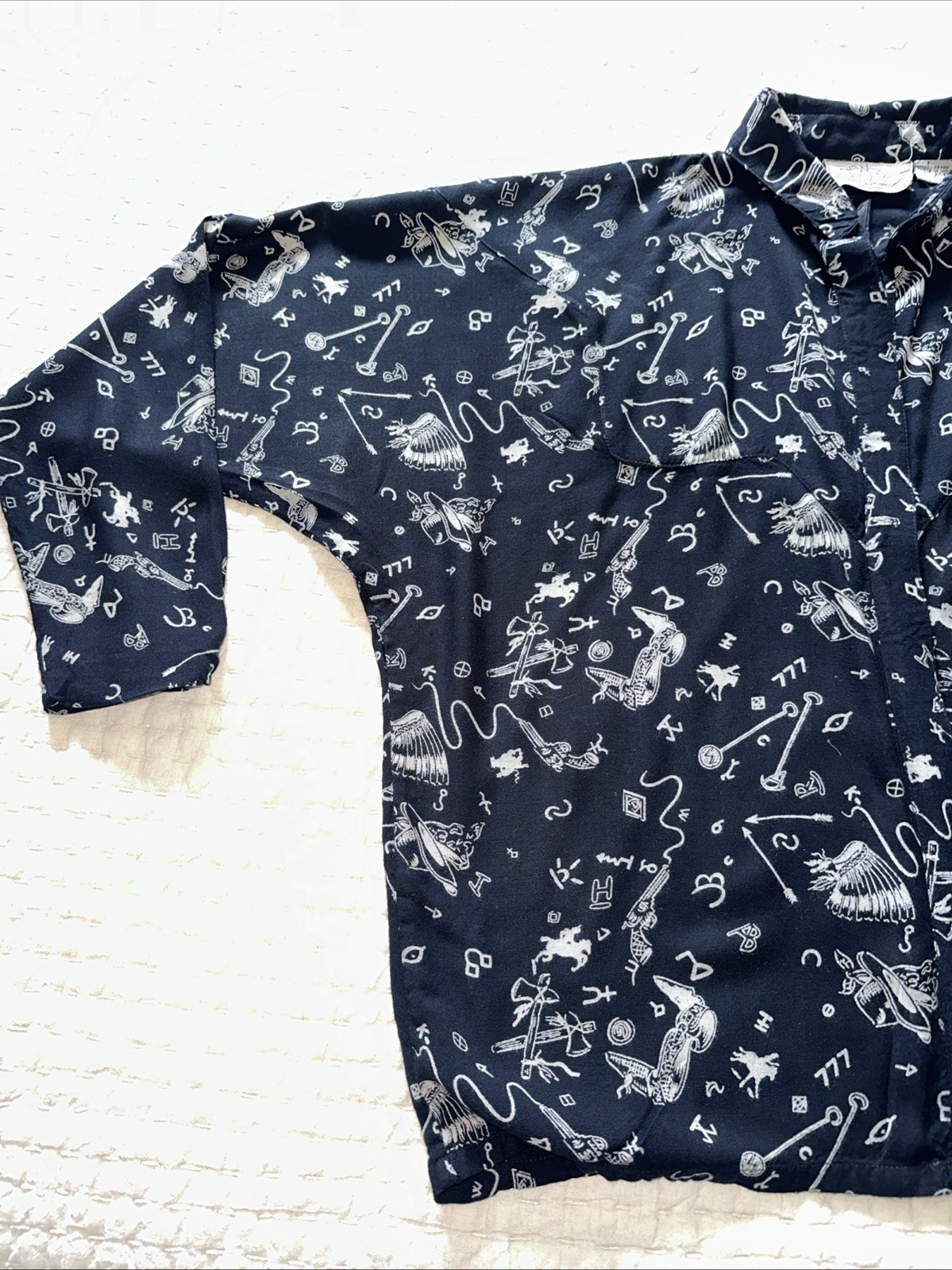 Vintage 90s New Options Lucky 777 Arrow Abstract Rayon Womens Button Up Blouse L