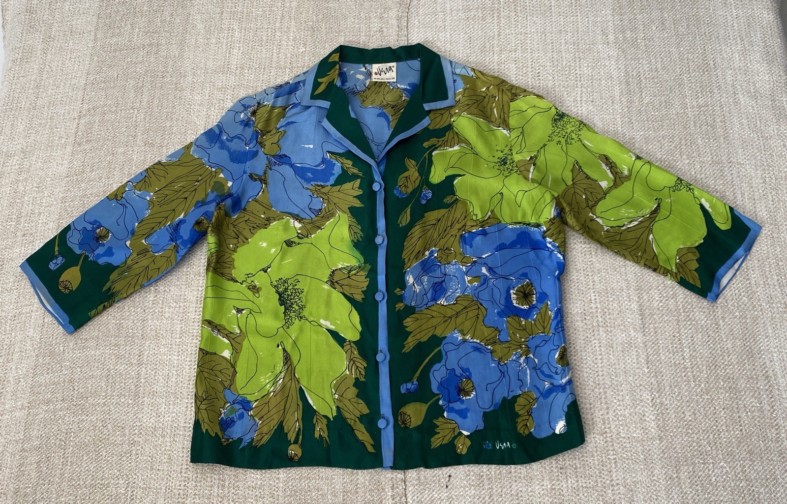 Vintage Silk Vera Neumann Blouse shirt 3/4 Sleeve Olive Blue Floral