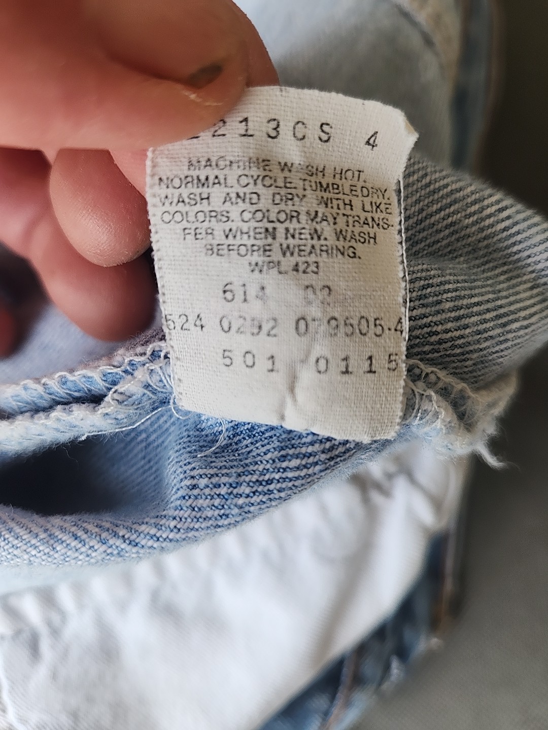 vintage levis cut-offs denim jean shorts button fly 501 cut off 80’s 28″ w