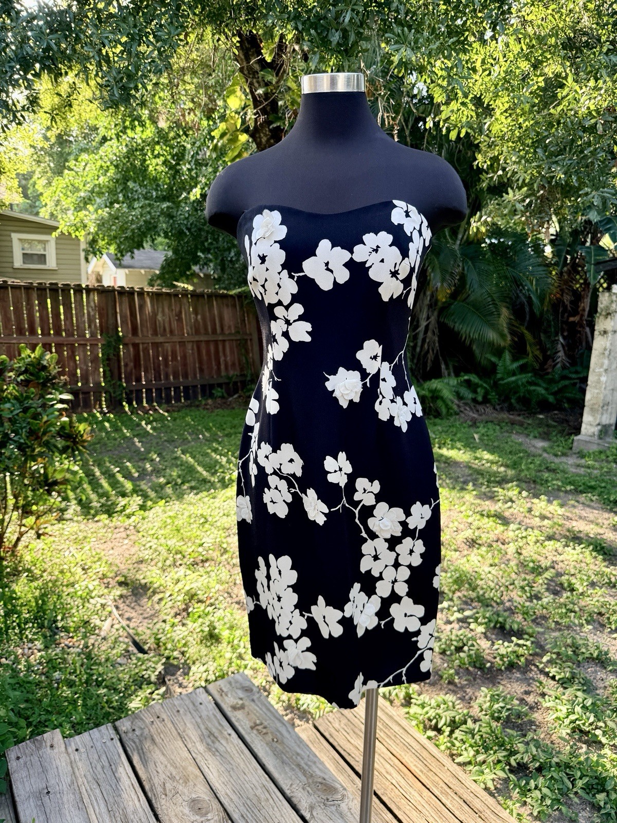 Vintage 90s 2000s David Meister Silk Floral Strapless Mini Dress
