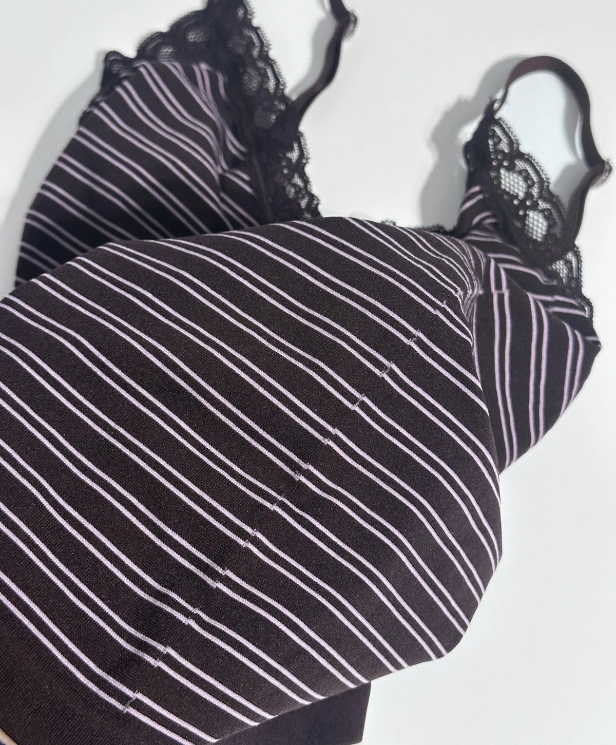 Vintage Y2K Calvin Klein Camisole Small Plum Seamless Stretch Striped Lace Trim