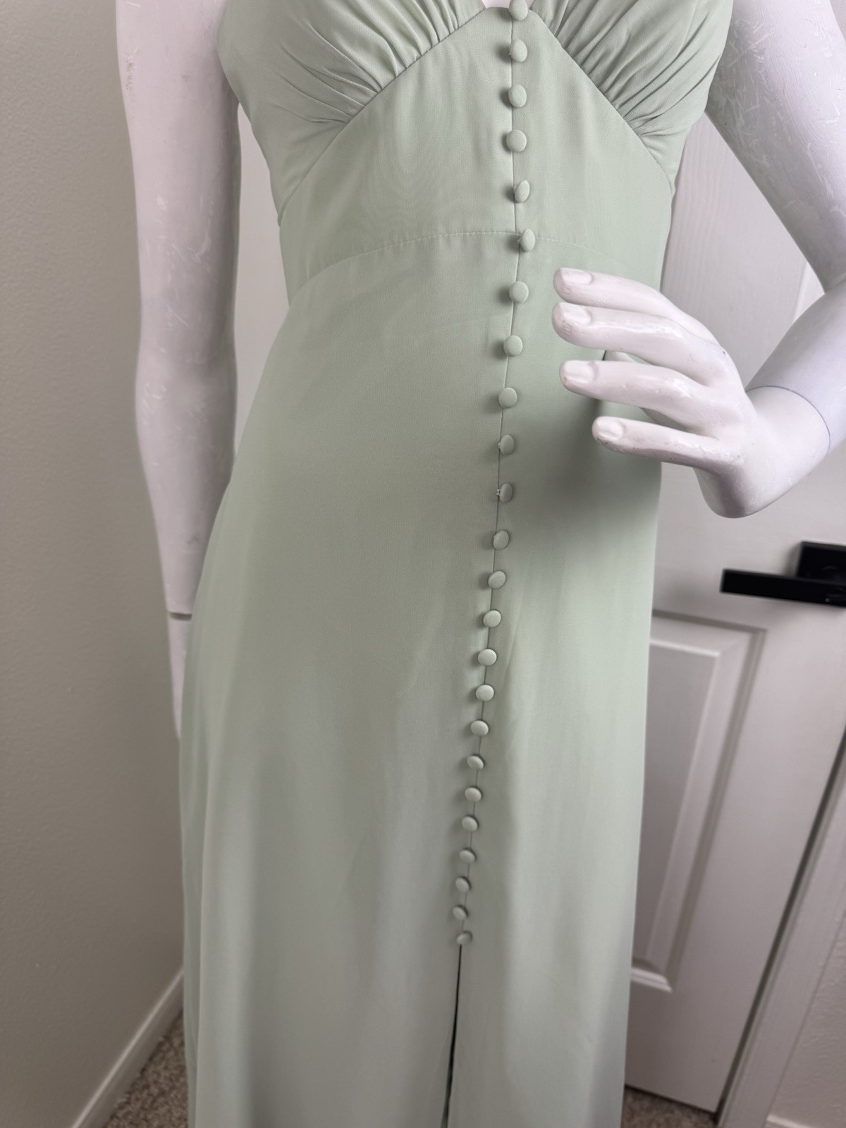 AZAZIE BECCA Agave Sheath V-Neck Chiffon Dress Size 10