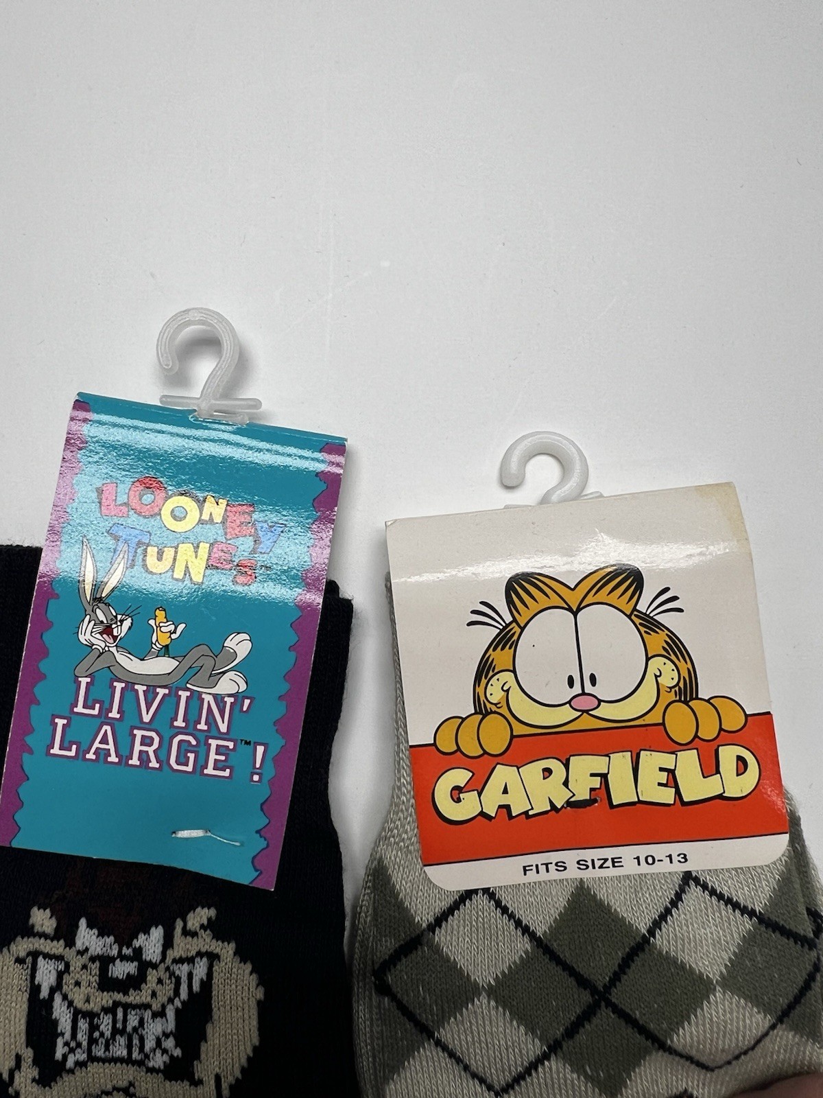 NEW Vintage 90’s Garfield Taz Looney Tunes Print Novelty Crew Socks Size 10-13 L