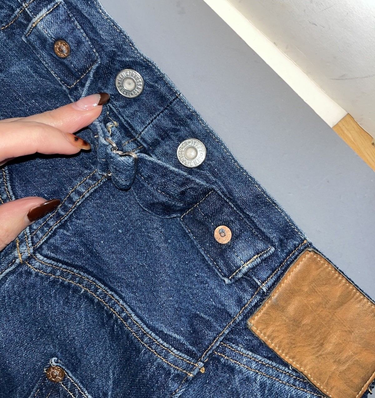 Levi’s Vintage Clothing LVC 501R 1915 Jeans Buckle Back Selvedge Barrel 30 x 25