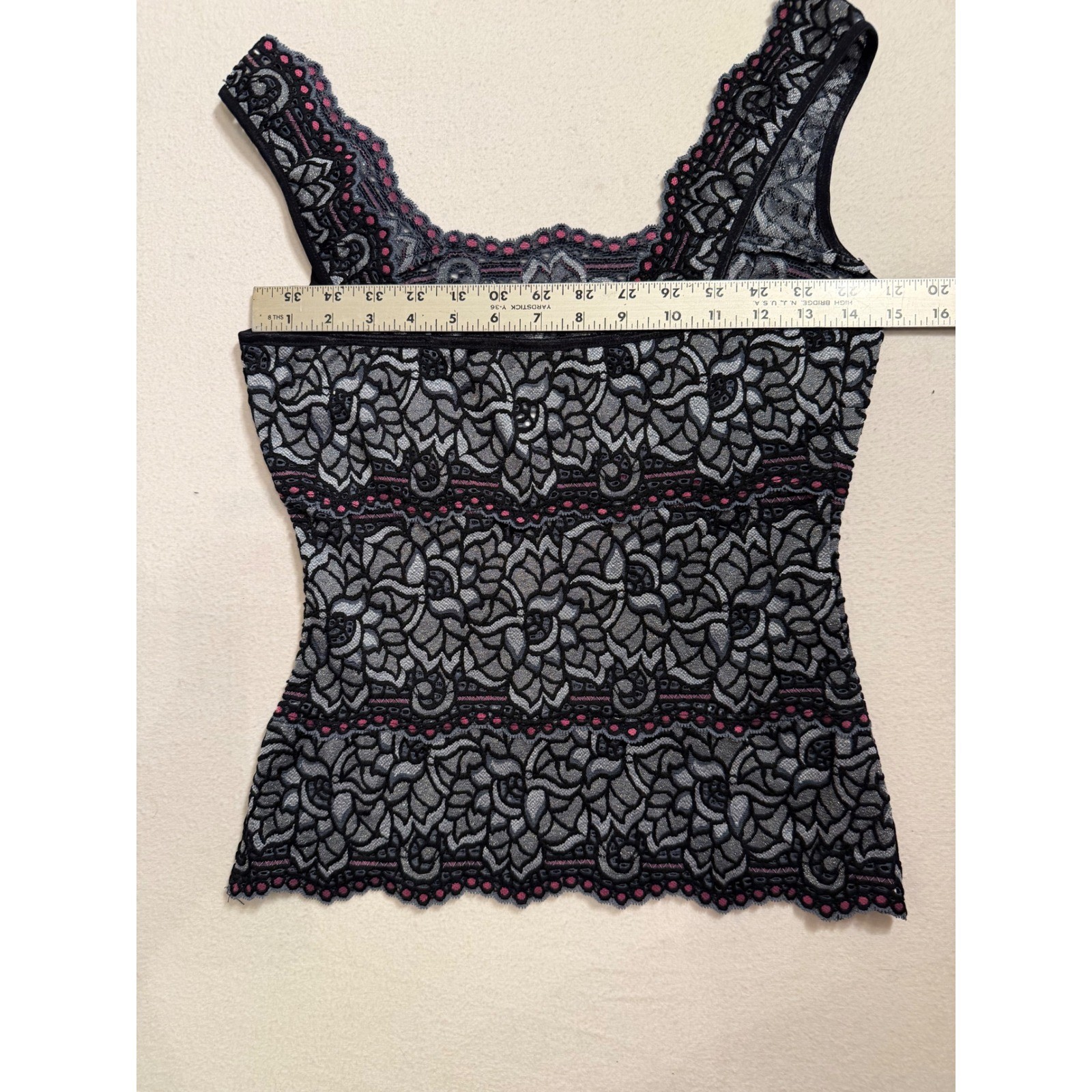 Cache Vintage Y2K Silver Metallic Floral Lace Tank Top Black Pink Small 20120