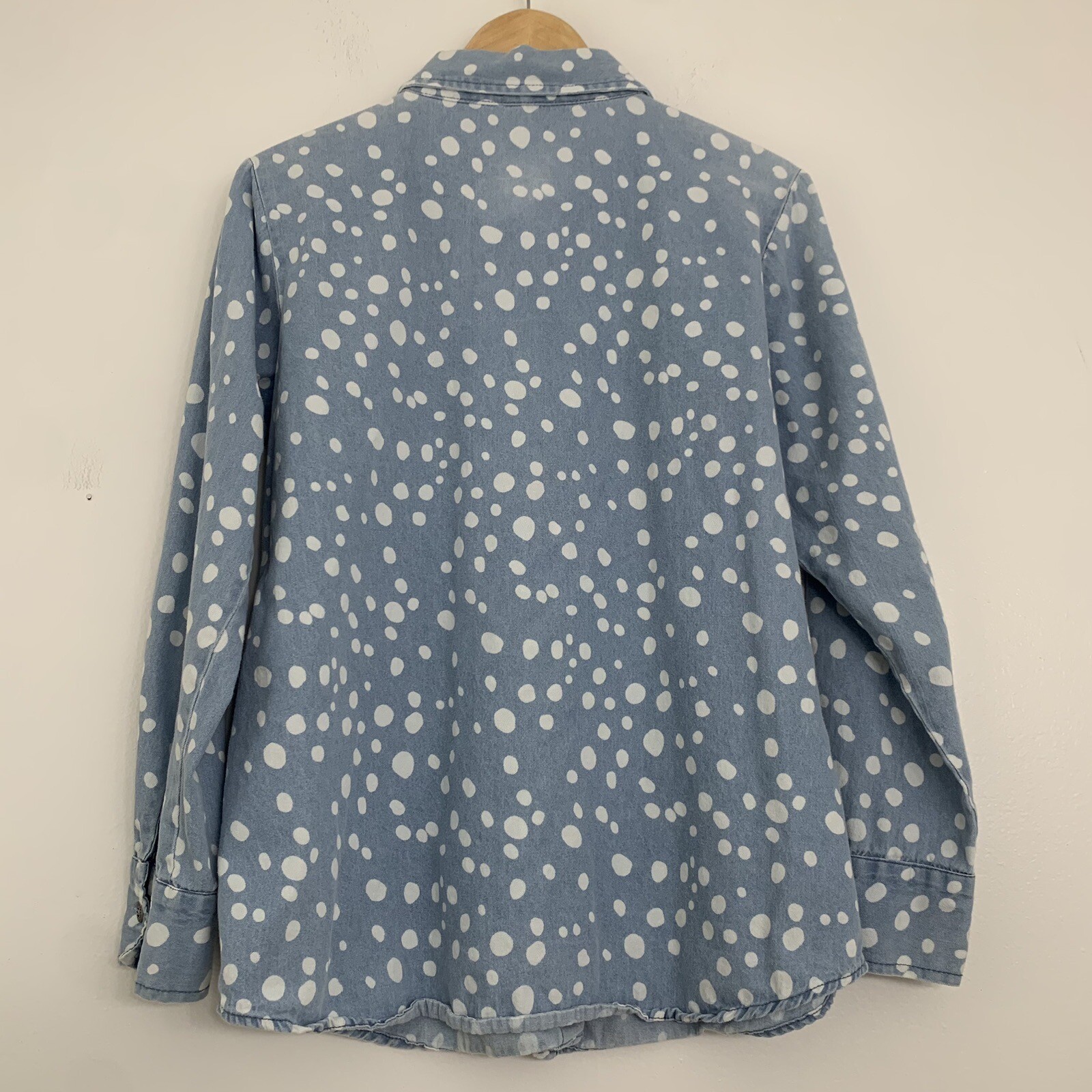 Vintage 90s Keren Hart Womens Medium Light Wash Denim Shirt White Polka Dot
