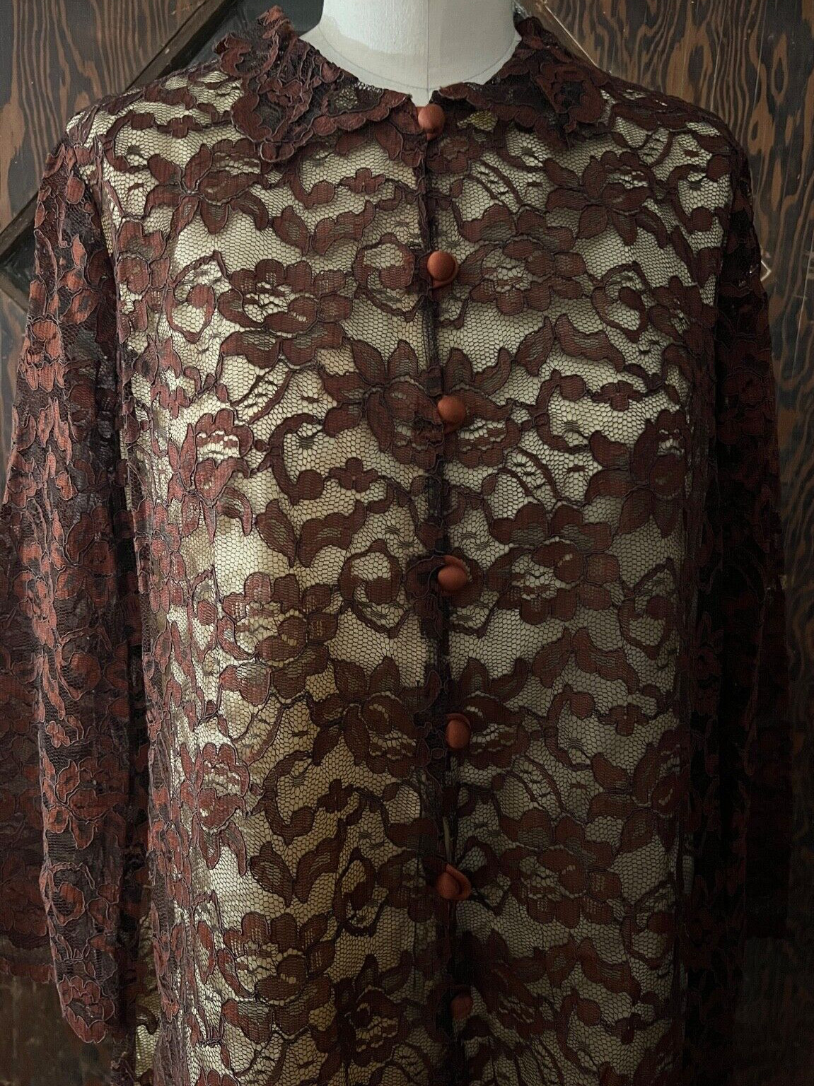 Vintage Brown Lace Dress With Buttons And Zipper In Front