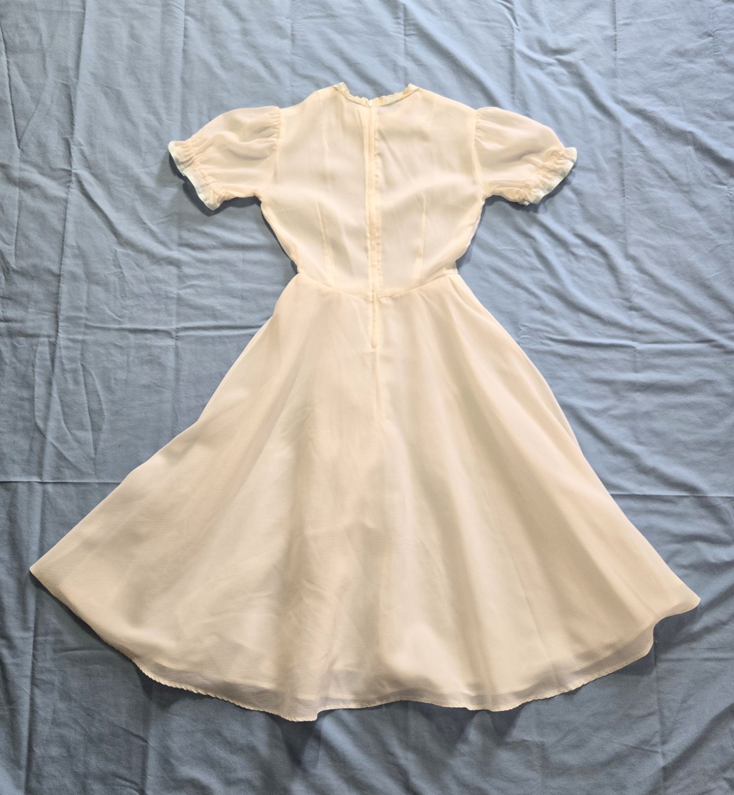 Vintage Simple White Puff Sleeve Circle Skirt Dress with Blue Ribbon Handmade