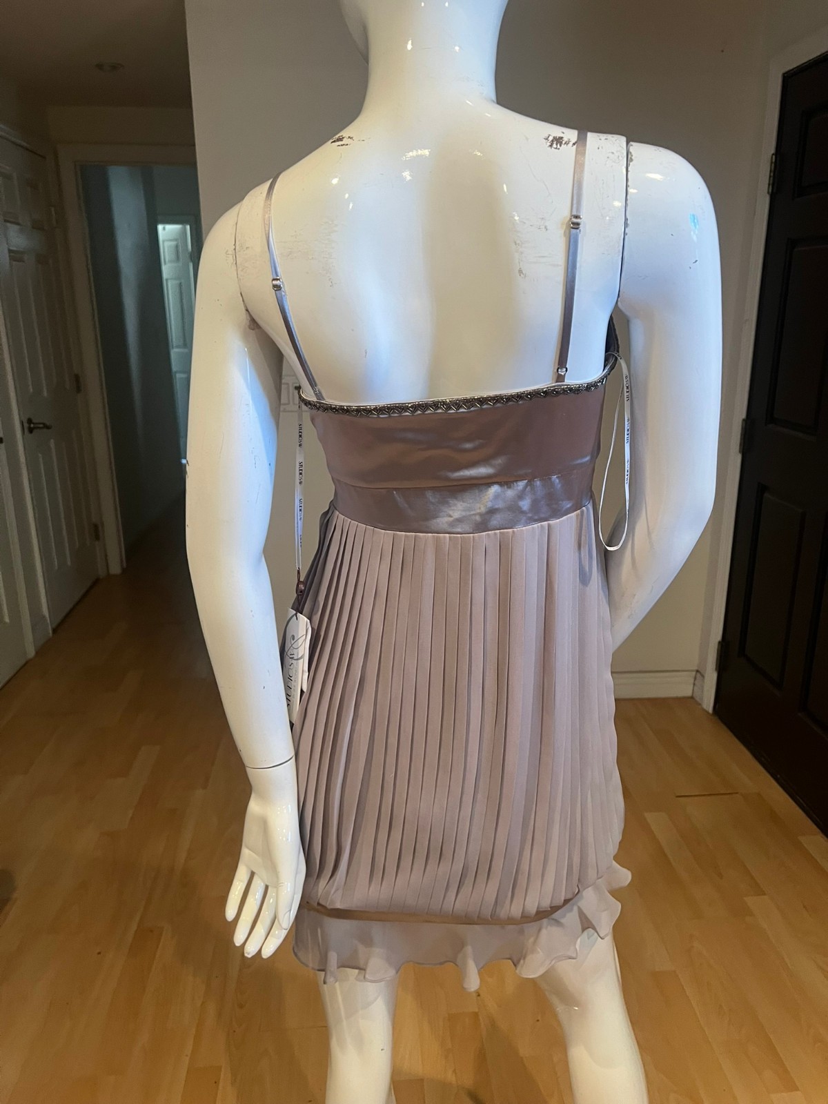 VINTAGE Y2K STUDIOS W BY SUE WONG PLEATED BUBBLE BEADED DRESS SZ 4 US