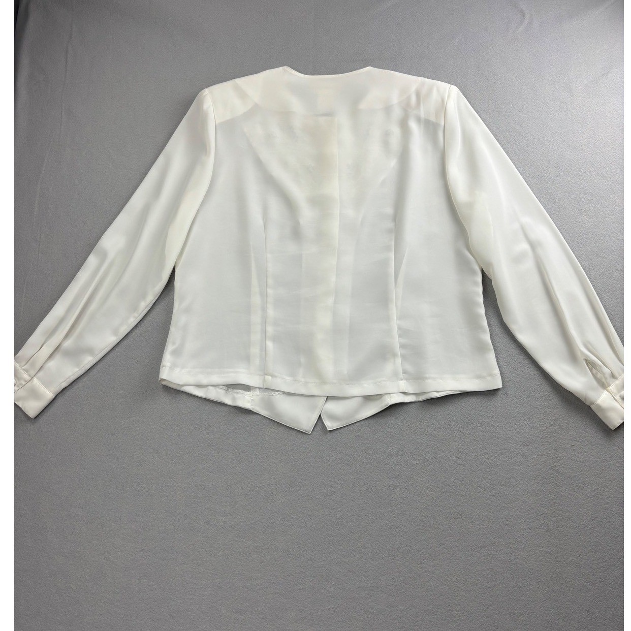 Vintage Christie & Jill White Embroidered Beaded Blouse Size 14 Long Sleeve