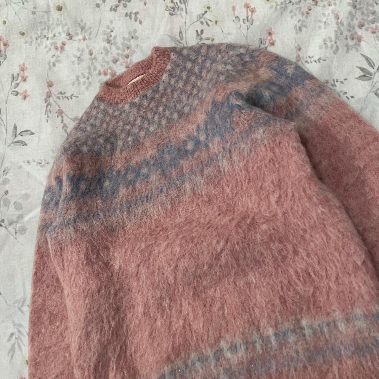 Vintage Samband of Iceland Sweater 100% Wool Knit Lopapeysa Landaus Pink Fuzzy