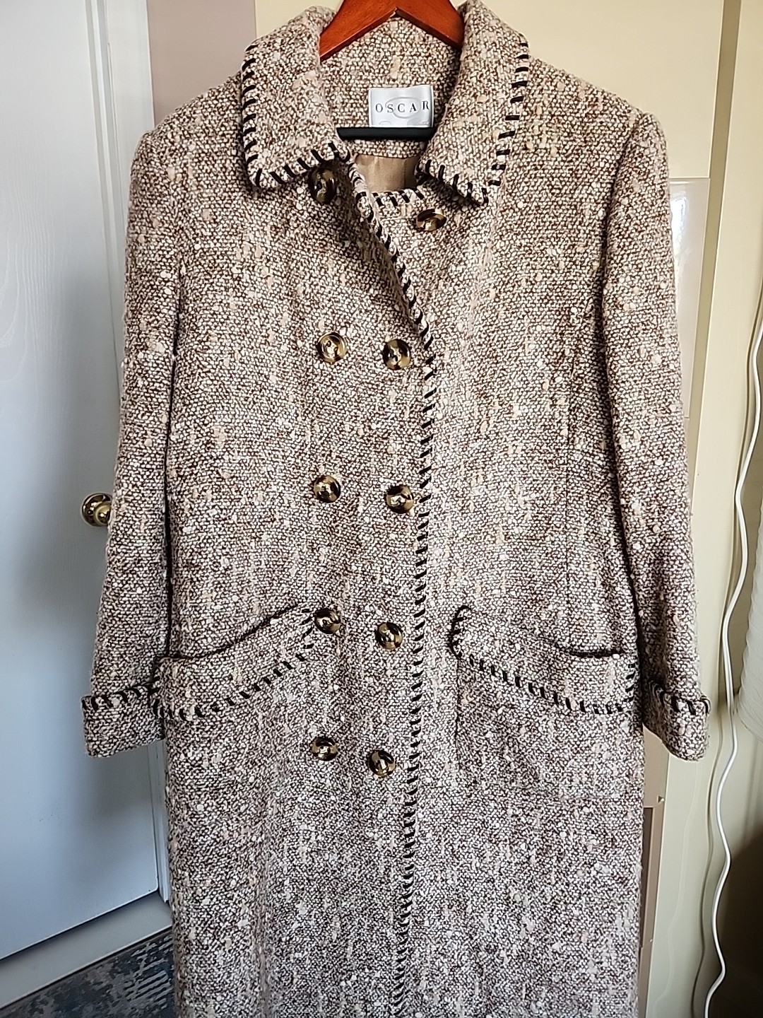 Vintage Oscar de la Renta Wool Tweed Coat Double Breasted Belted Back