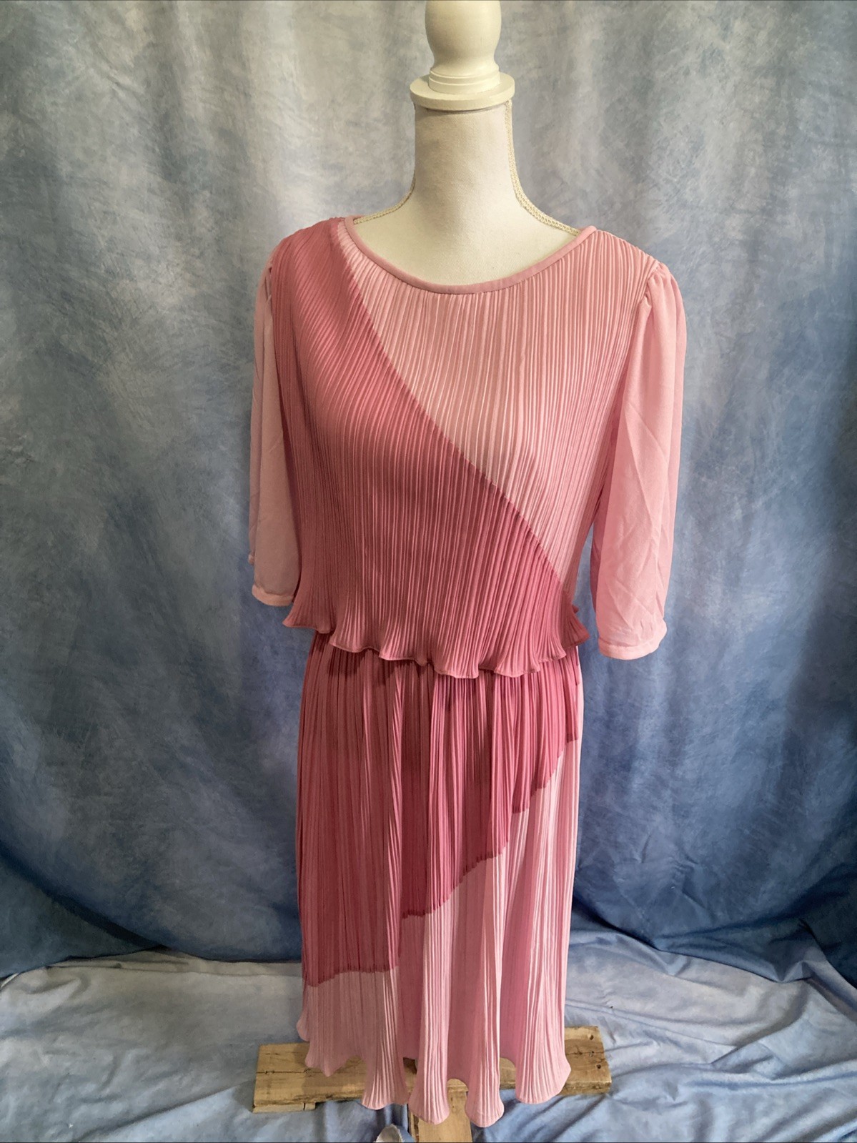 Vtg 70s Discovery Fashions Pleated Colorblock Dress Pink Plisse Disco Midi XS/S