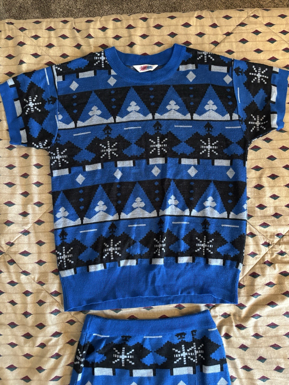 Vintage 80s Donna Women’s Sweater And Skirt Set Patterned Size Small