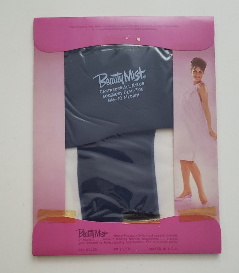 Vintage Beauty Mist Stockings Size 9-1/2-10M Seamless Navy Velvet 60s 70s