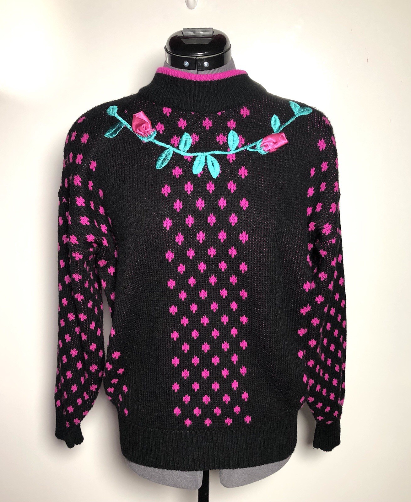 Vintage 80s Basket of Yarn Floral Sweater Korea Black Pink Cottagecore Kawaii M