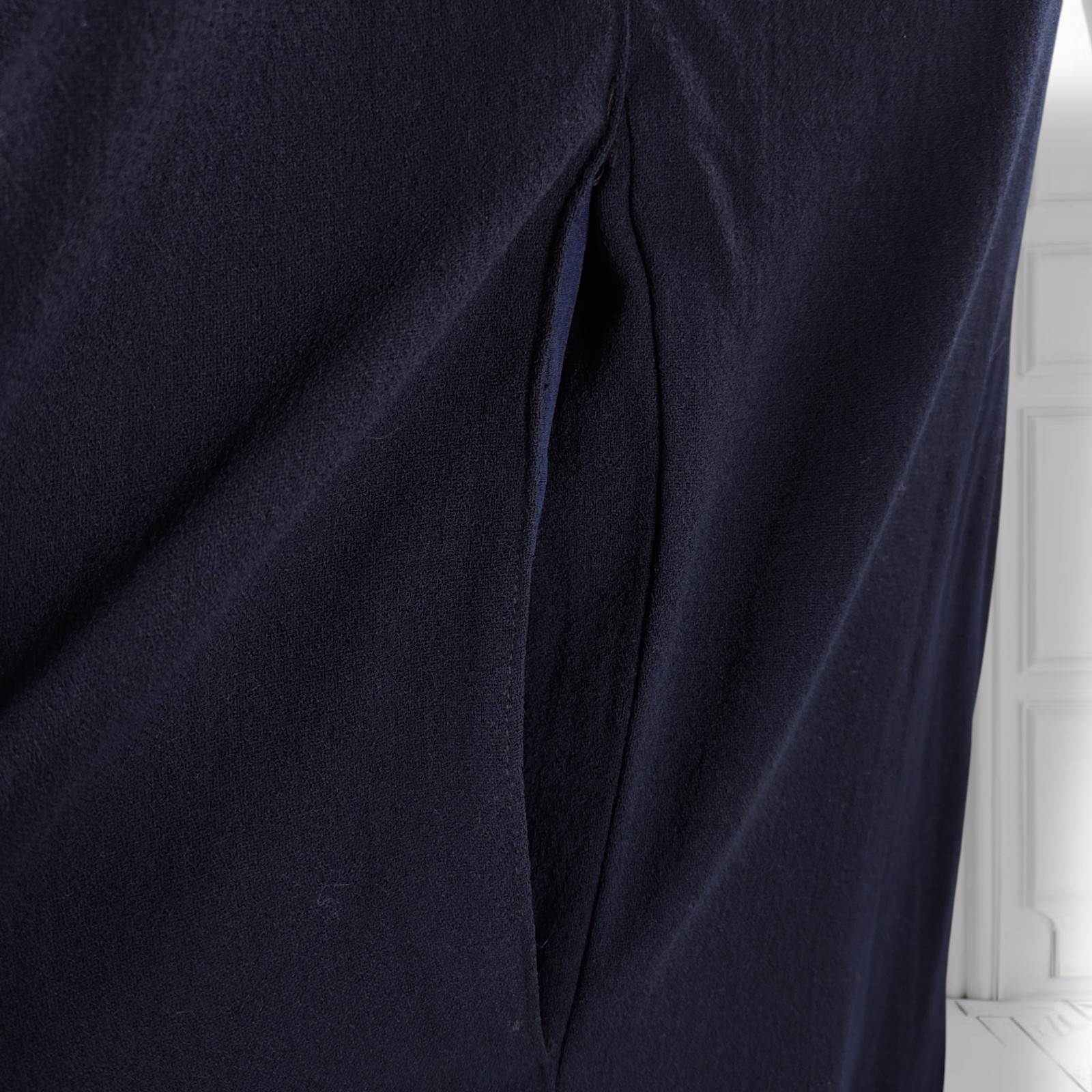 Vintage 1940s Midnight Blue Wool Crepe Gothic Cape Cloak Arm Slits Dark Academia