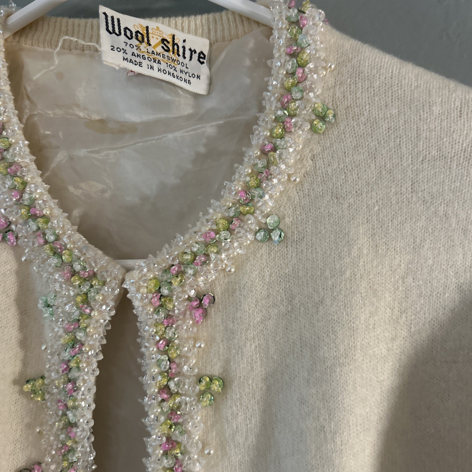 Vintage Womens Embroidered Beaded Cream Sweater Lambs Wool Angora L XL Hong Kong