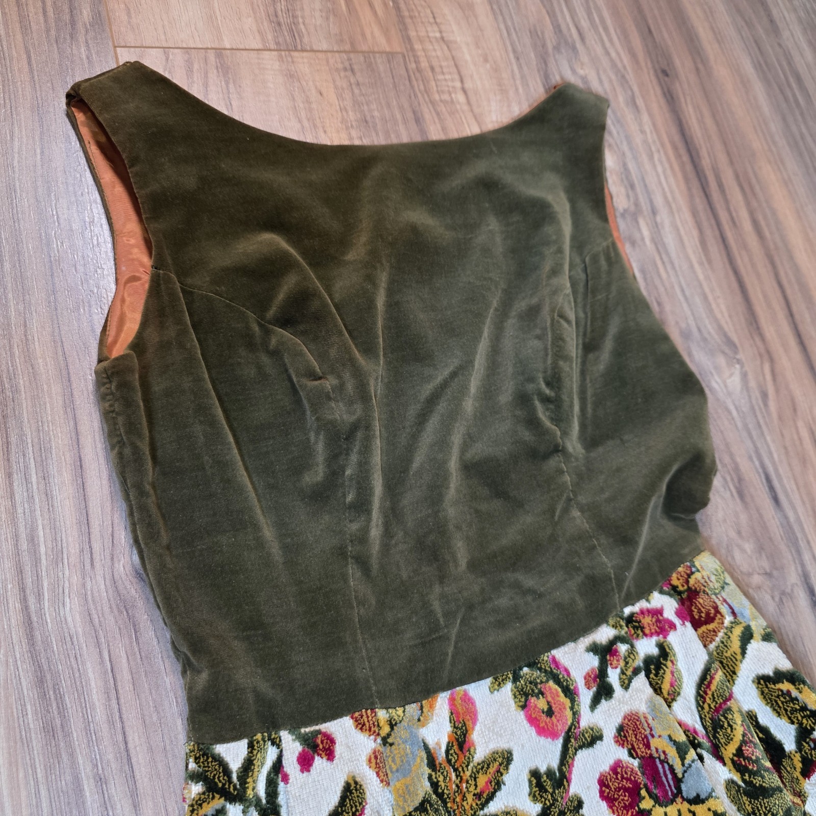 True Vintage Jonathan Logan Velvet Floral Tapestry Dress 1960’s RARE Small ILGWU