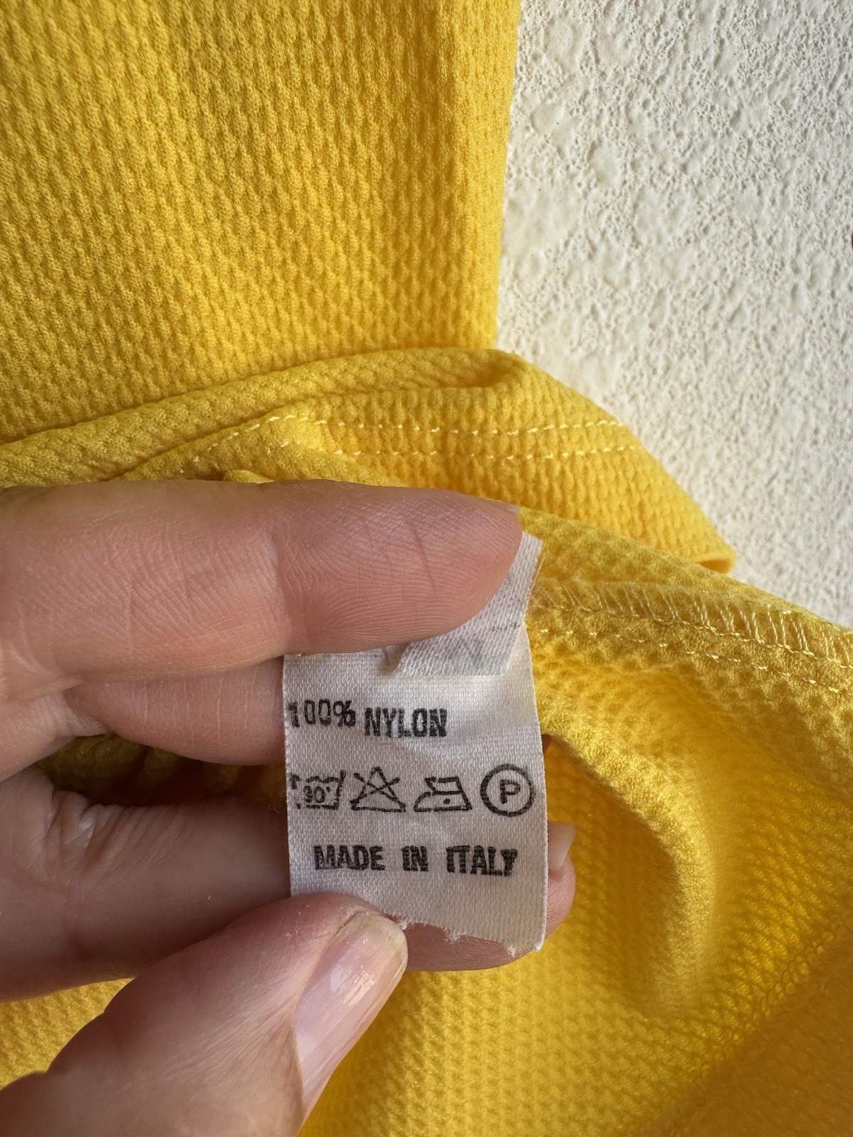 Vintage Pamela V-Neck Yellow Sleeveless Top size M