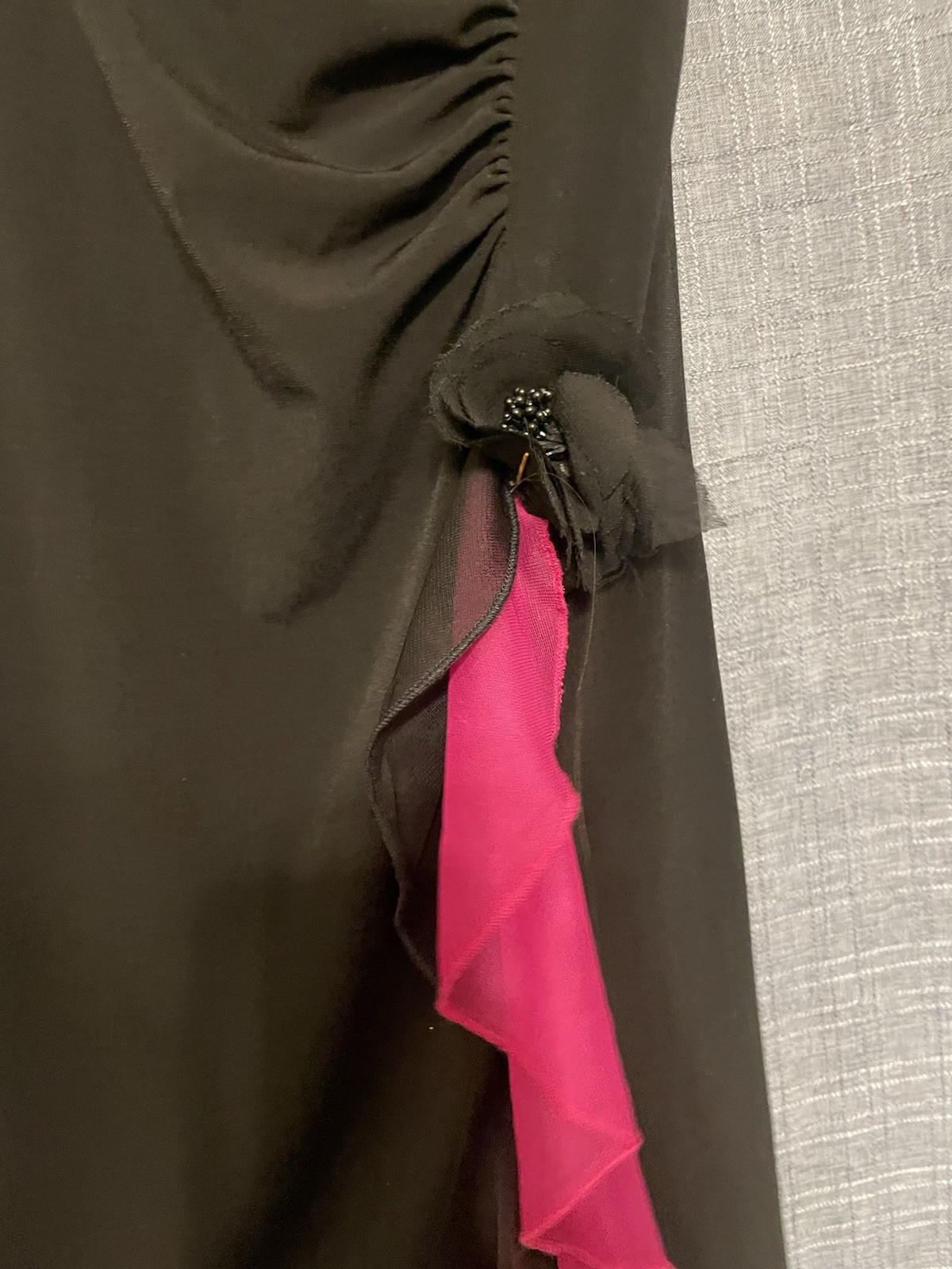 90s/early 2000s/Y2K Ruby Rox Medium Pink/black Salsa Sexy Flower Detail Dress