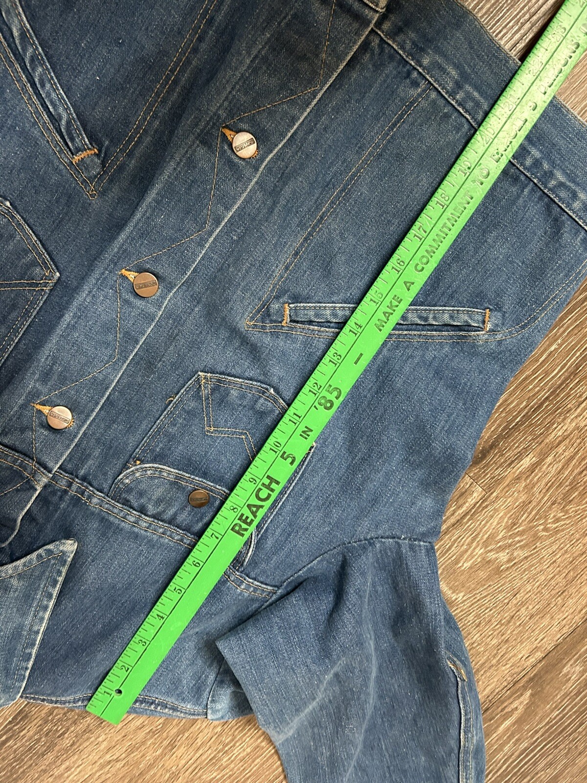 Vintage 1970s Maverick Denim Jacket Women’s Blue Jean Pockets Casual