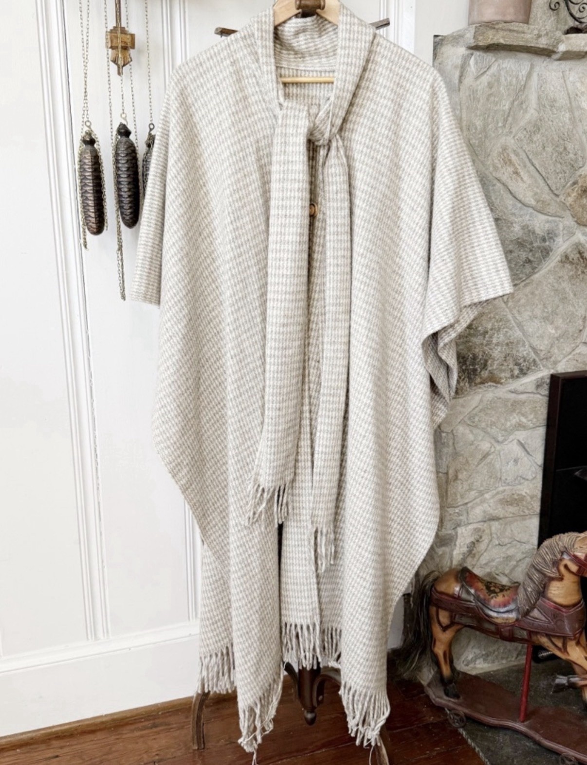 Vintage Neutral Houndstooth Fringe Long Poncho Shawl Cape