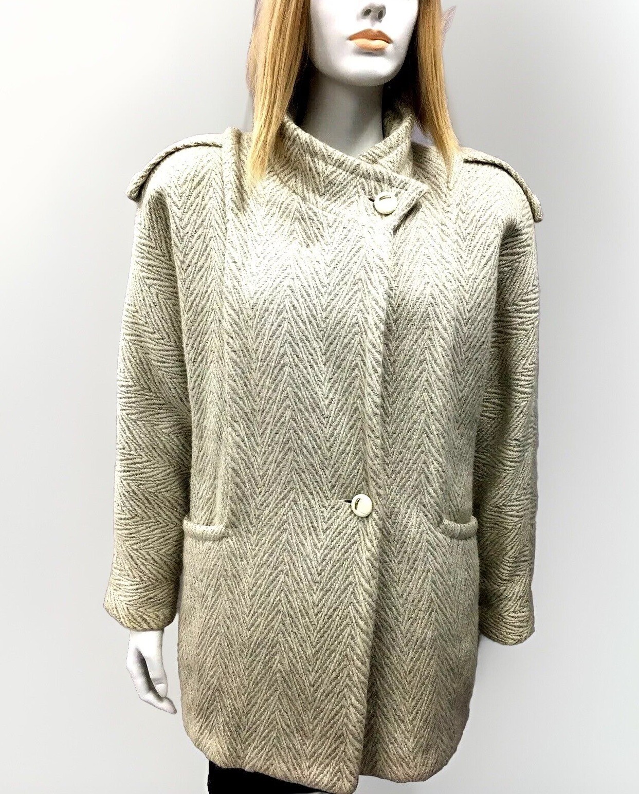 Vintage 80’s Cream & Silver Oversized Overcoat
