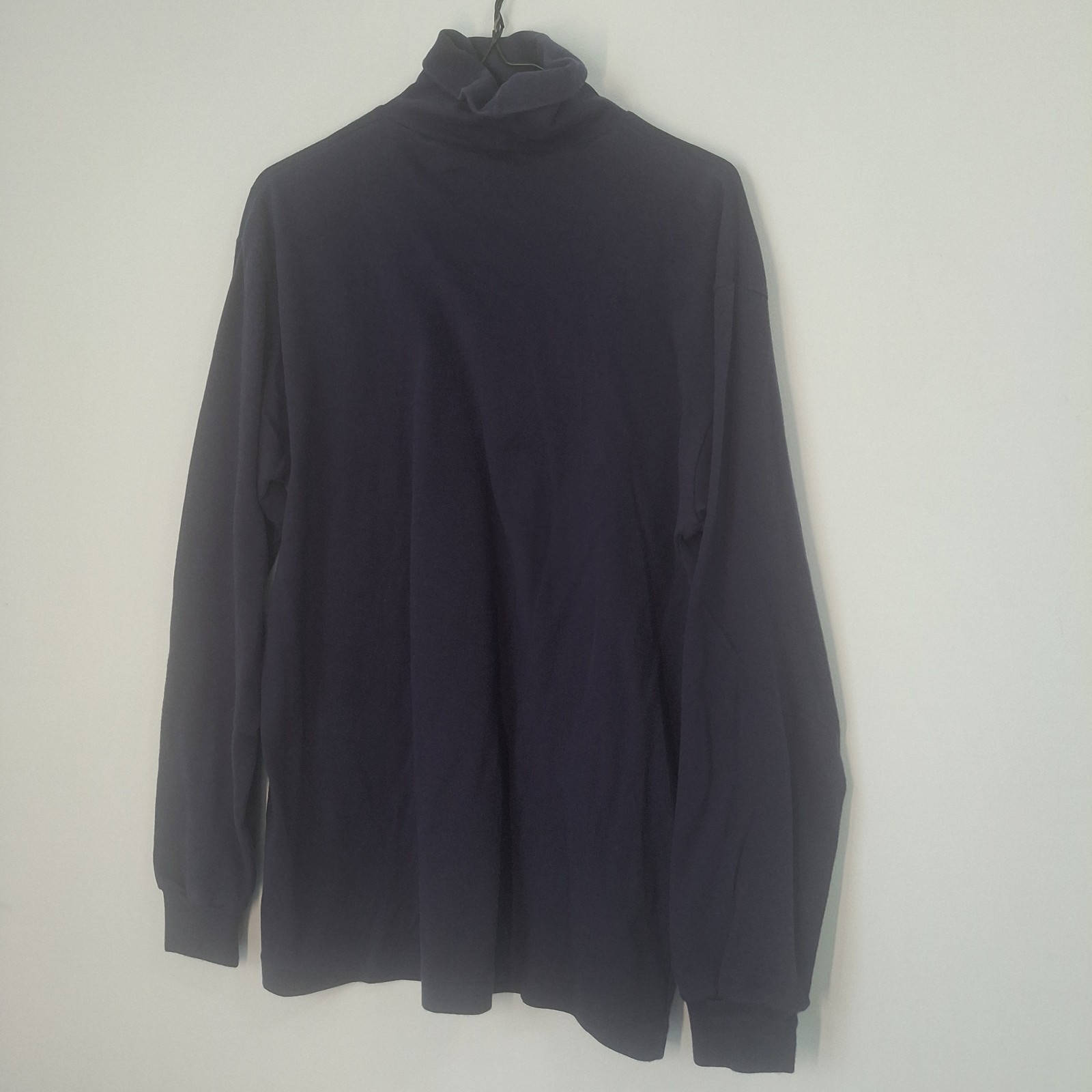 Vintage Vtg 417 Van Heusen Authentic Navy Blue Turtleneck Long Sleeve Sweater M