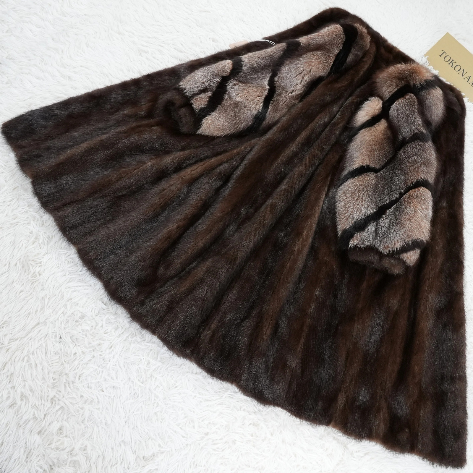 Demi Buff SAGA Mink and Silver Fox Fur arm Long Coat – Genuine Vintage Fur Fr…