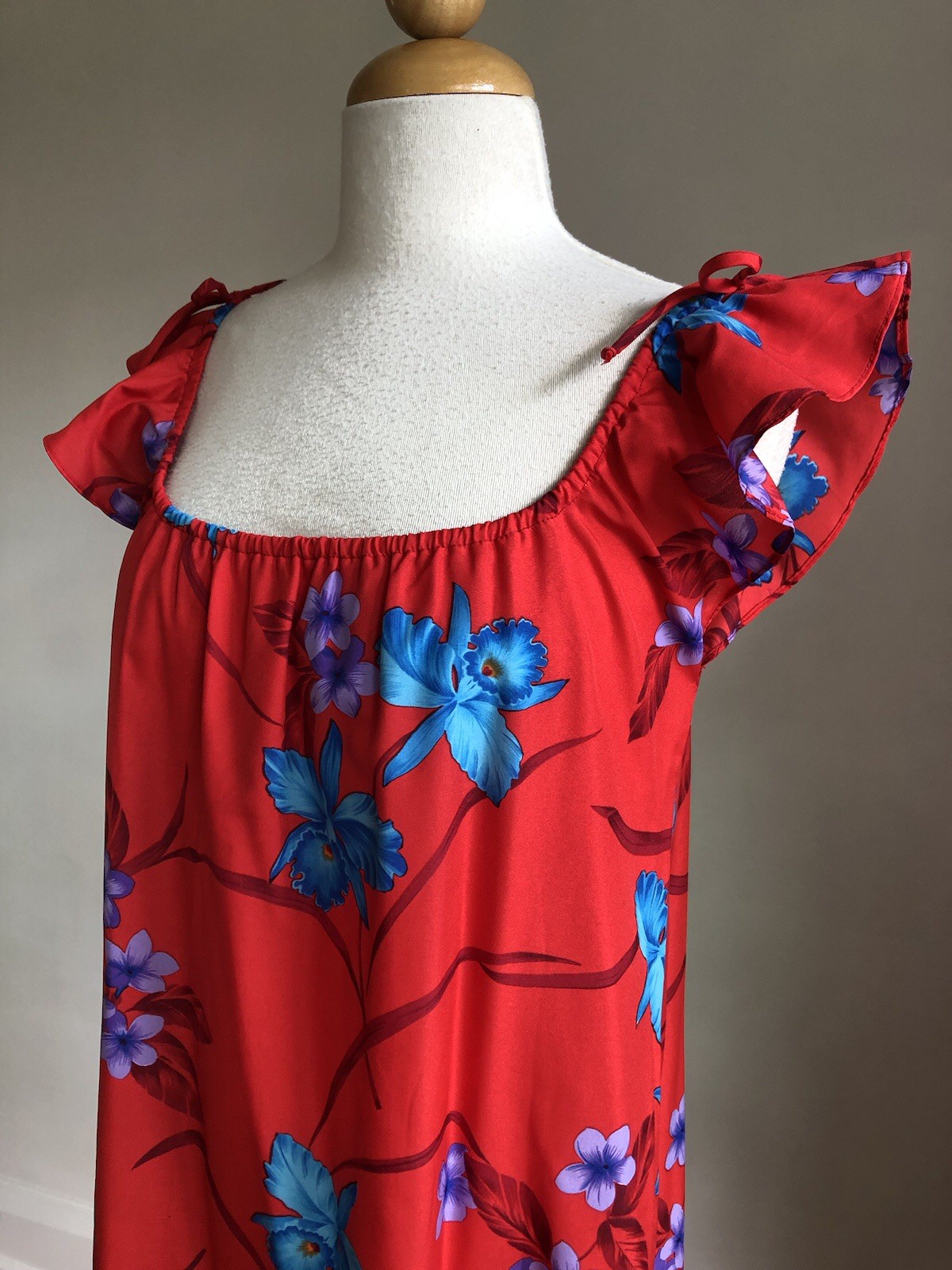 ADORABLE VTG ROYAL HAWAIIAN Made In Hawaii Red Floral Tropical Aloha Sundress 6